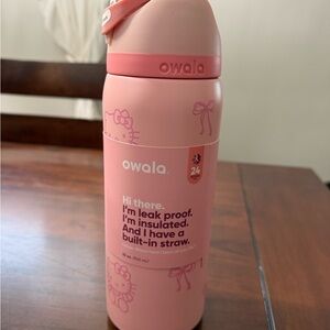 Owala Pink Insulated Water Bottle with Straw